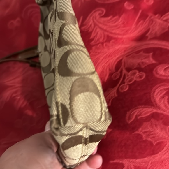 Coach Twist Open Wristlet Brown 7”x4” Good Condition - Picture 8 of 9